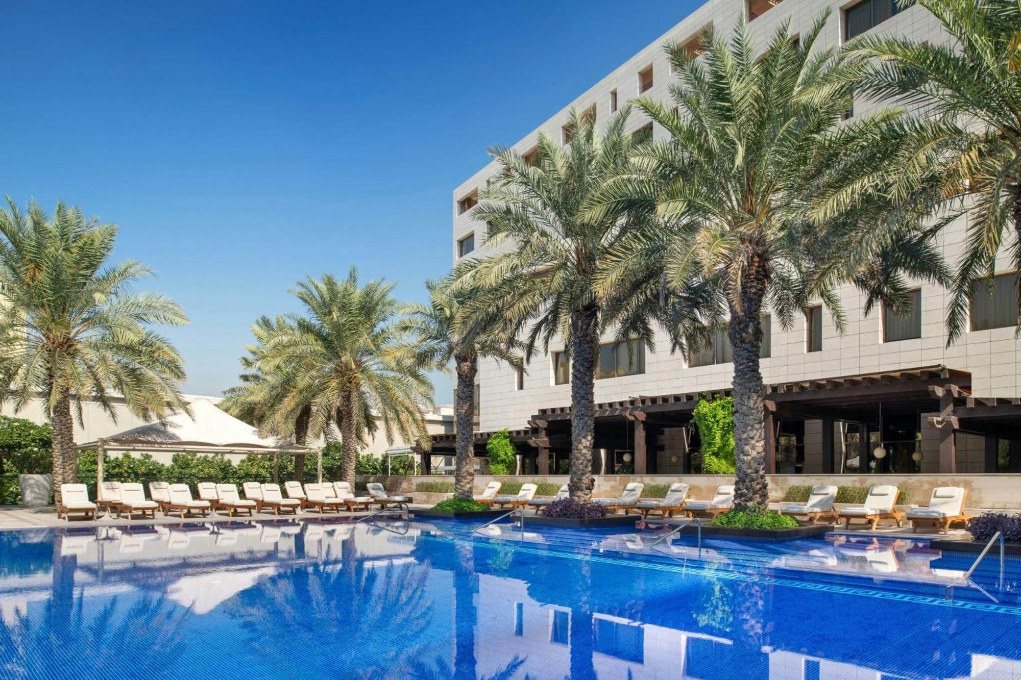 The Westin Doha Hotel & Spa Экстерьер фото