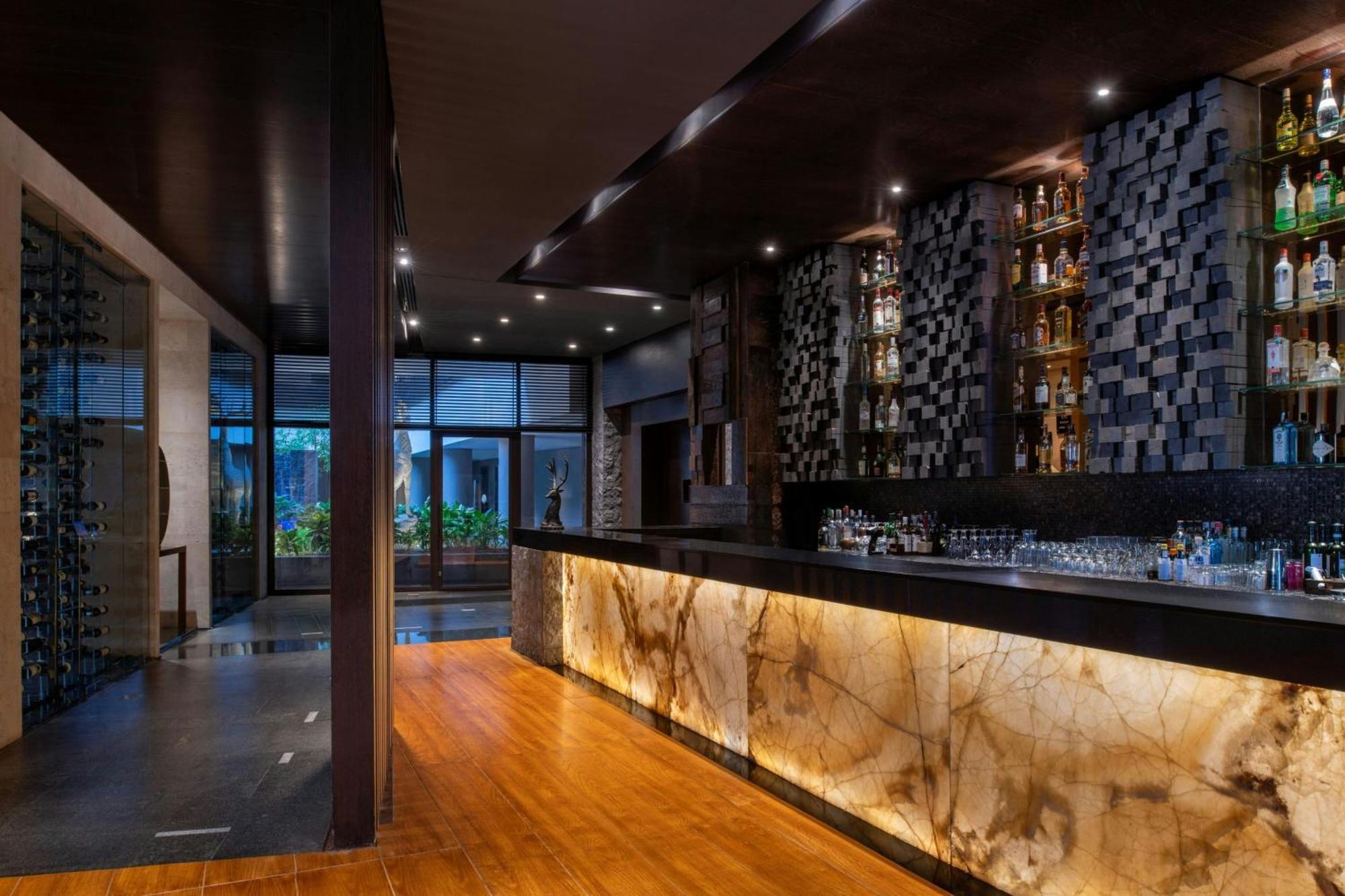 The Westin Doha Hotel & Spa Экстерьер фото